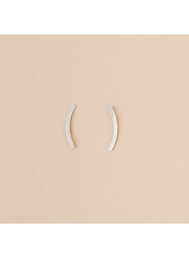 COMET CURVE EARRING - STERLING SILVER