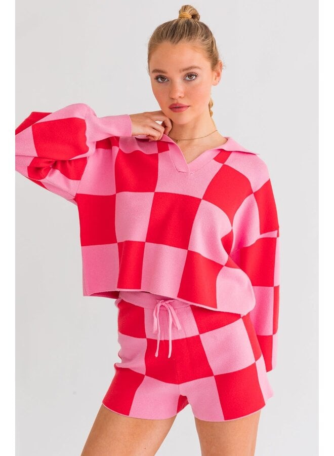 PINK OUT CHECKERED SWEATER PULLOVER