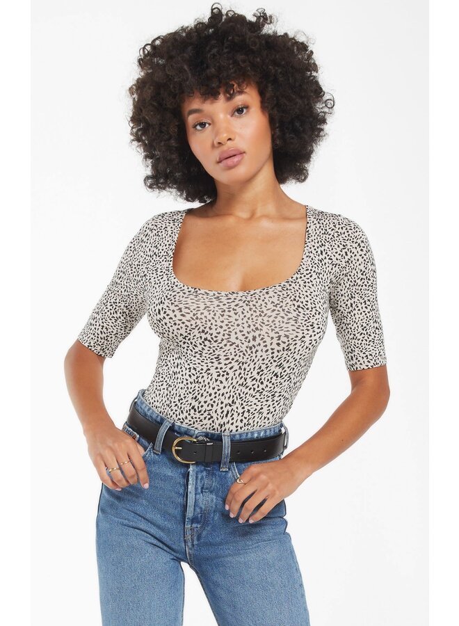 CARA LEOPARD SCOOP NECK BODYSUIT