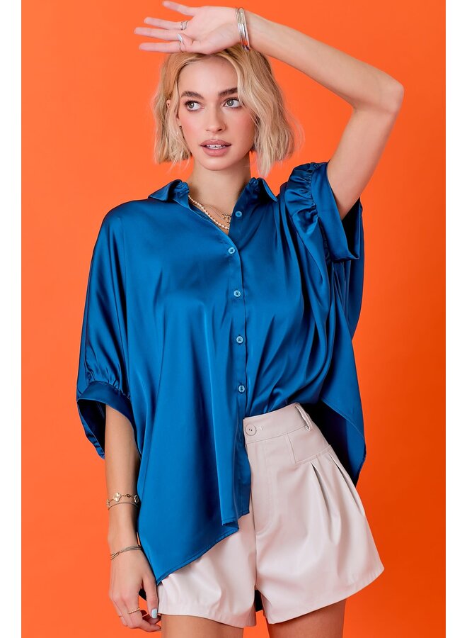 TEAGAN OVERSIZED SATIN BUTTON DOWN
