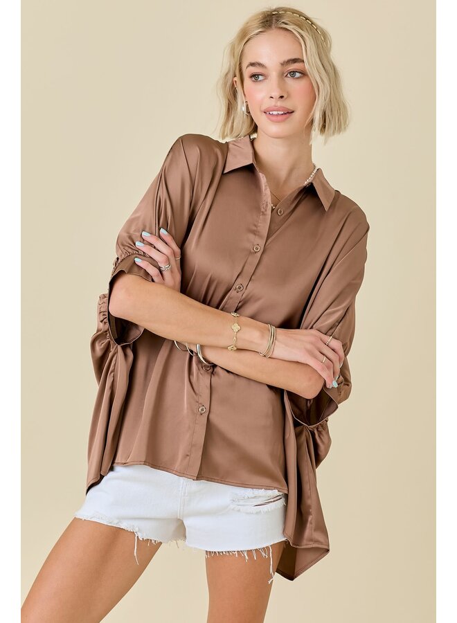 TEAGAN OVERSIZED SATIN BUTTON DOWN