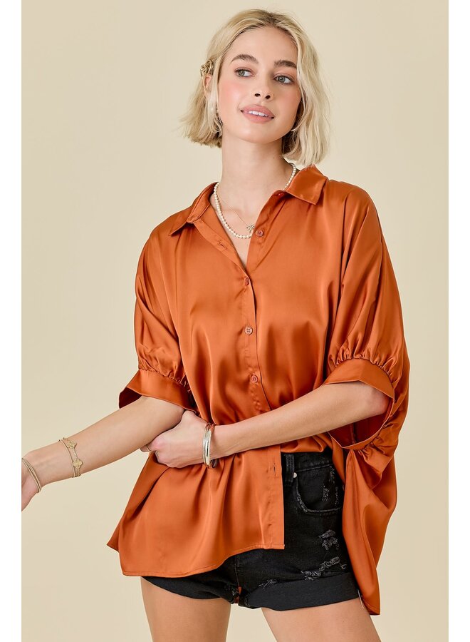 TEAGAN OVERSIZED SATIN BUTTON DOWN