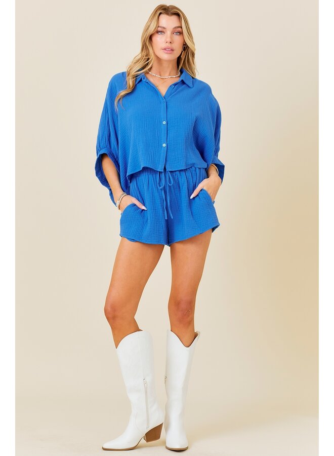 TEAGAN OVERSIZED CROP TOP - AZURE