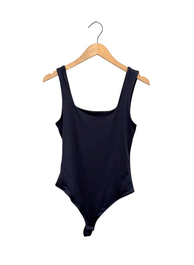 BUTTER SOFT SQUARE NECK BODYSUIT