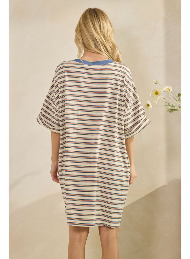 MY BOYFRIEND'S T-SHIRT DRESS