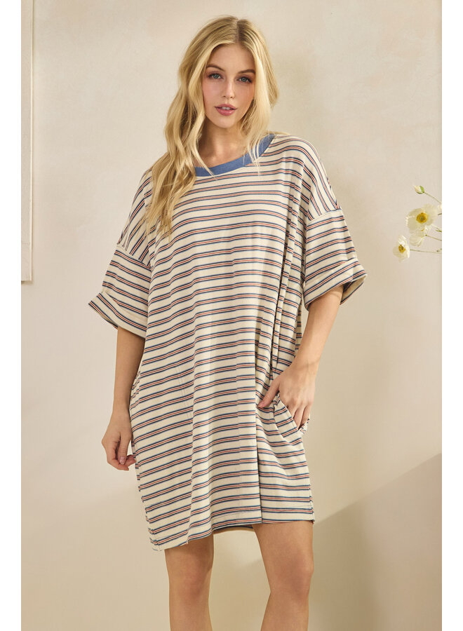 MY BOYFRIEND'S T-SHIRT DRESS