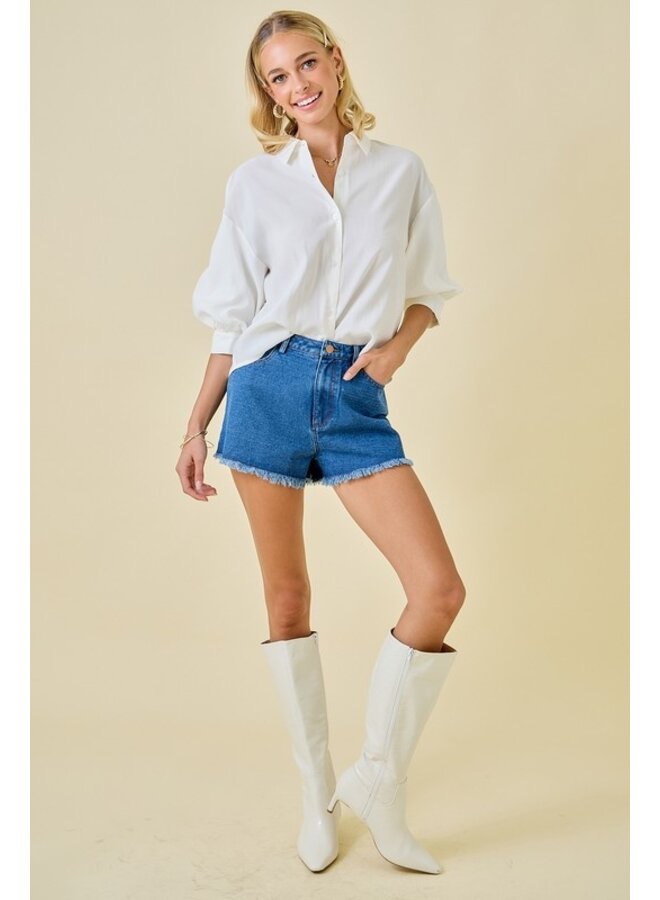 IT'S IN THE SLEEVES BUTTON DOWN TOP - OFF WHITE