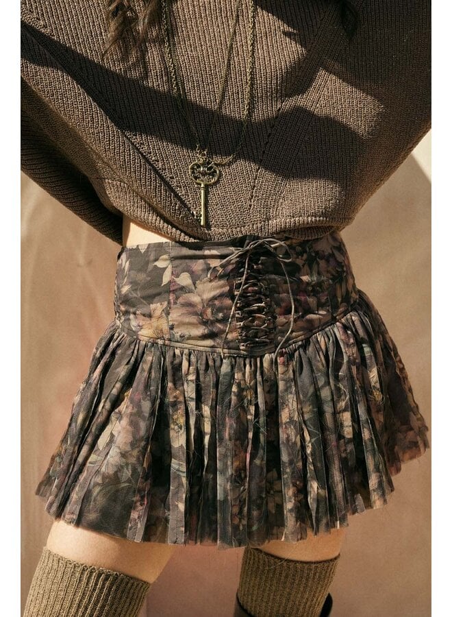 YOUNG LOVE LACE-UP MINI SKORT-CHOCOLATE