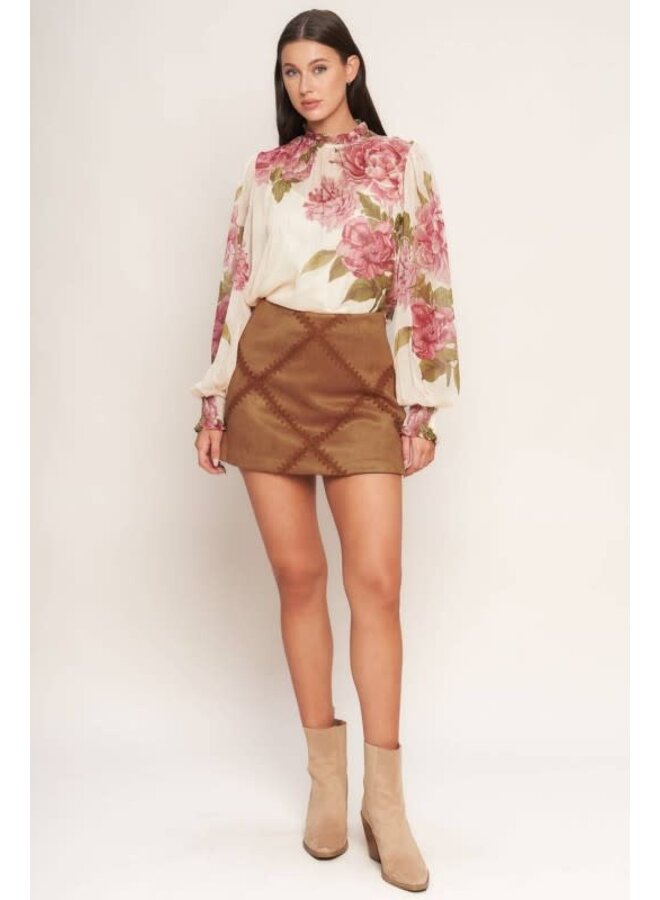 SUEDE STITCHES SKORT