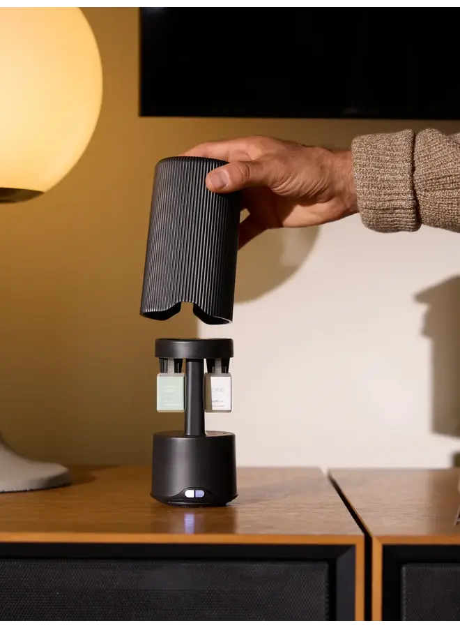 PURA PLUS SMART FRAGRANCE DIFFUSER-BLACK