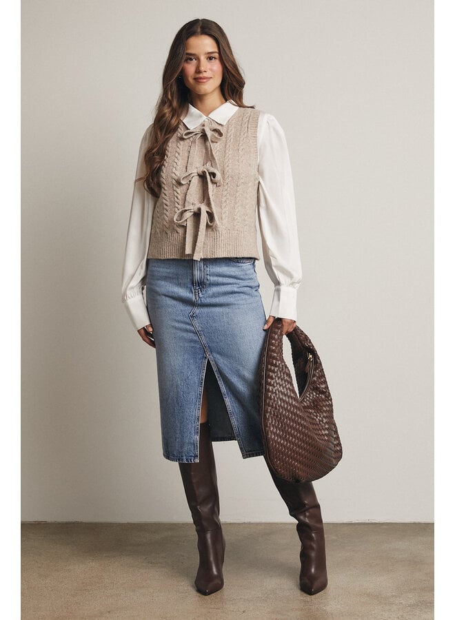 TIED IN KNOTS SWEATER VEST