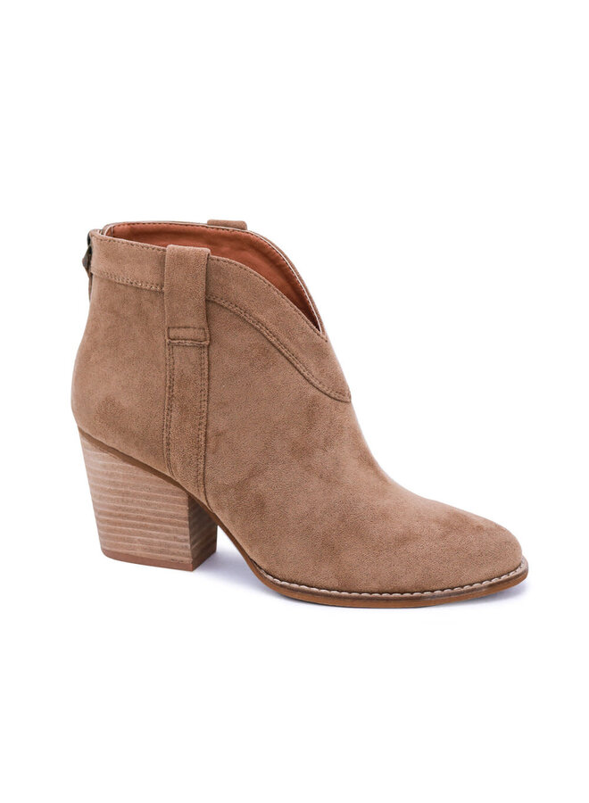 ABBY V CUT BOOTIES w/ BLOCK HEEL