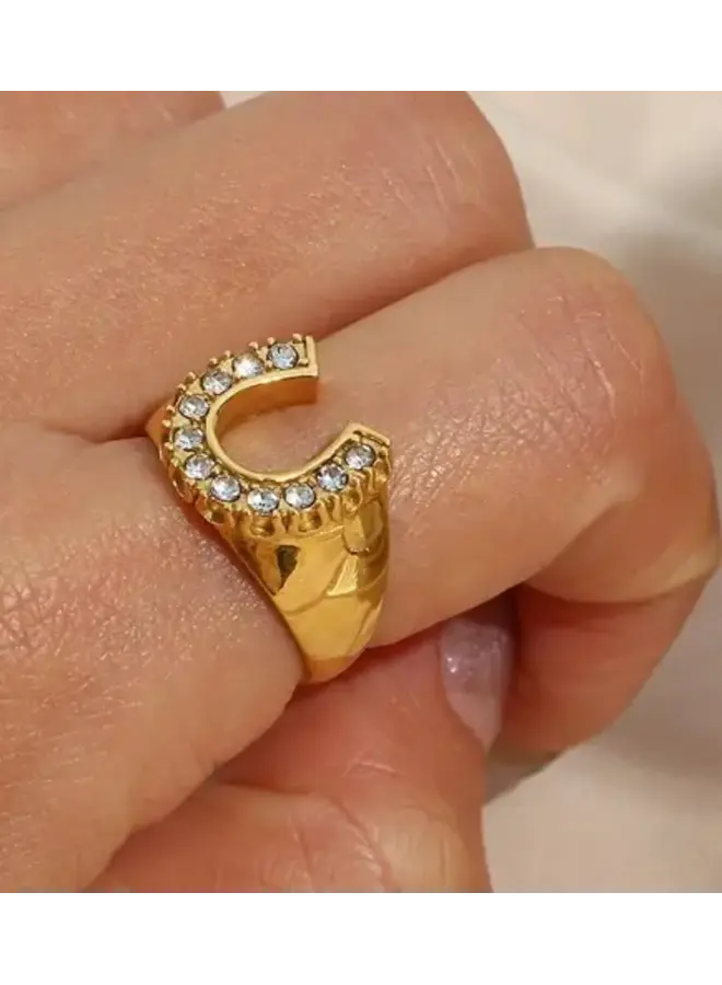 HORSE SHOE SIZE 8 RING
