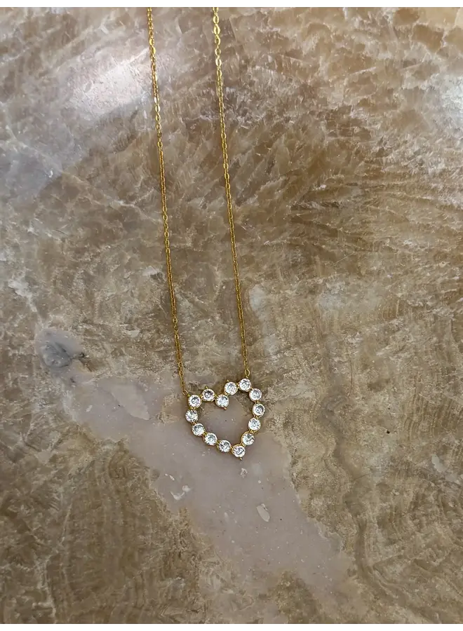 NERISSA DIAMOND HEART NECKLACE