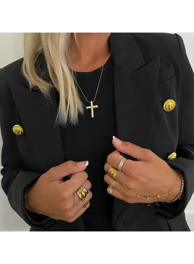 NOVALEE CROSS NECKLACE