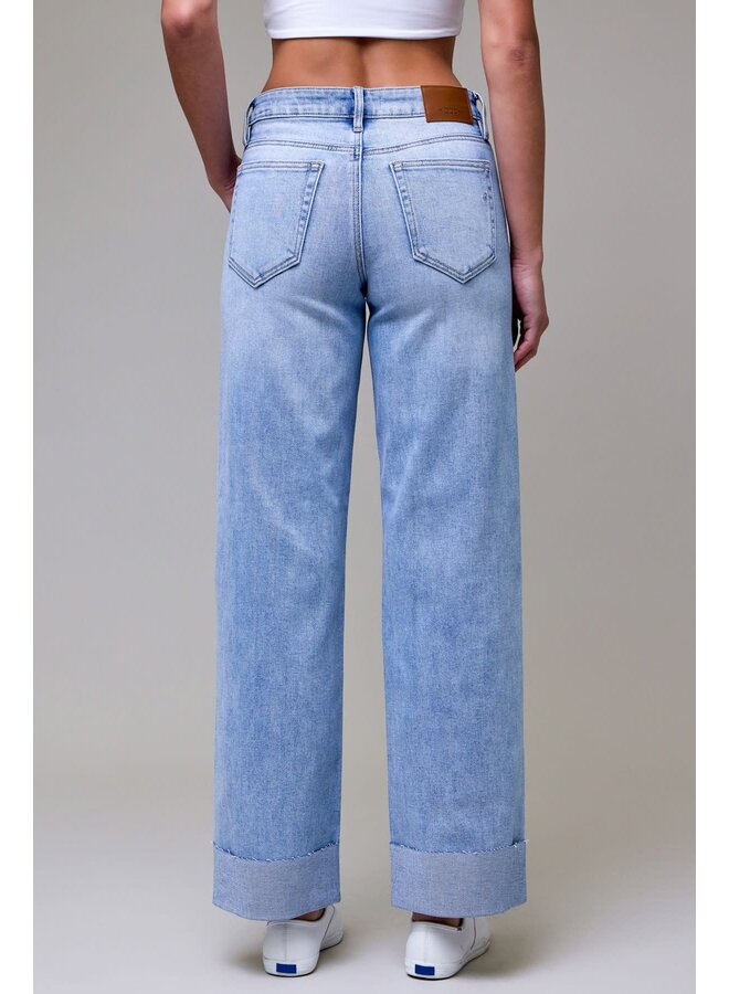 LOGAN MID RISE CUFFED DAD JEAN