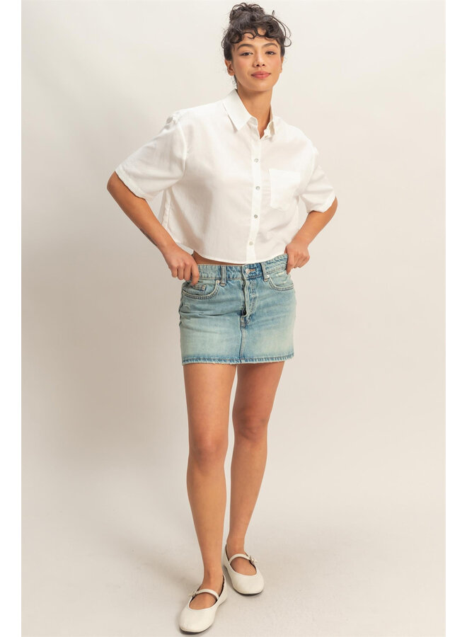 KEEP IT SIMPLE CROPPED BUTTON DOWN