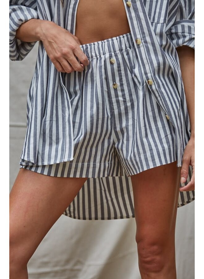 LAGUNA STRIPED WIDE LEG WOVEN SHORTS