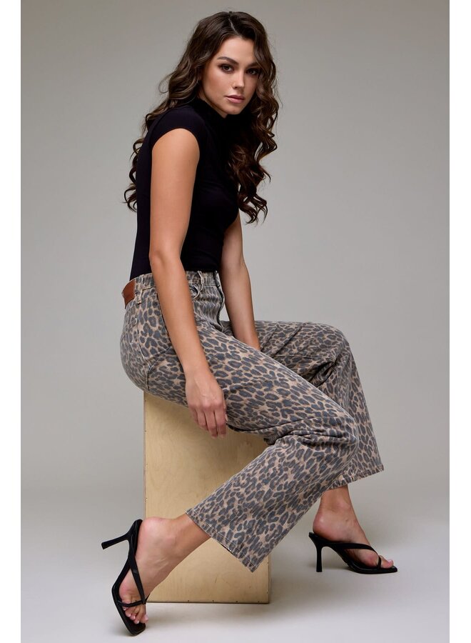 ELLA HIGH RISE CLASSIC STRAIGHT CHEETAH JEANS