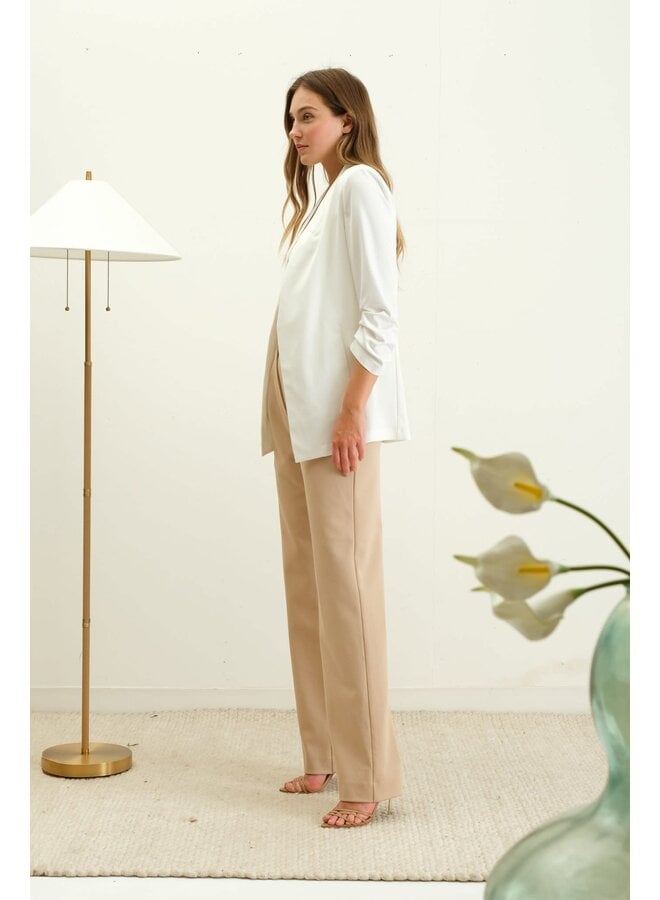 CITY CHIC RUCHED SLEEVE BLAZER