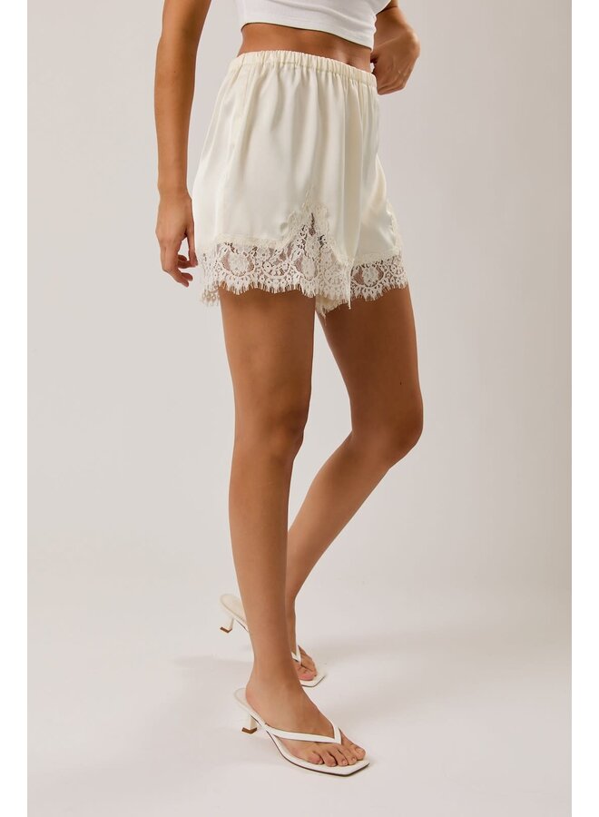 SATIN KISS LACE TRIM SHORTS-CREAM