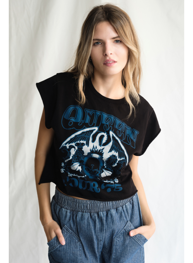 QUEEN TOUR OF 1975 CROPPED TEE