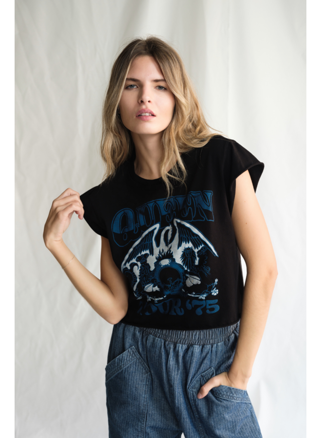 QUEEN TOUR OF 1975 CROPPED TEE