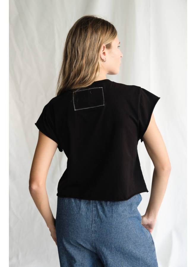 QUEEN TOUR OF 1975 CROPPED TEE