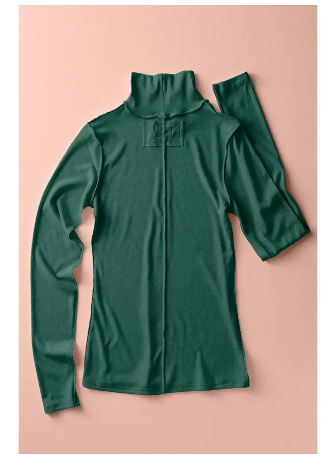 ALL IN BASIC LONG SLEEVE TOP-GREEN