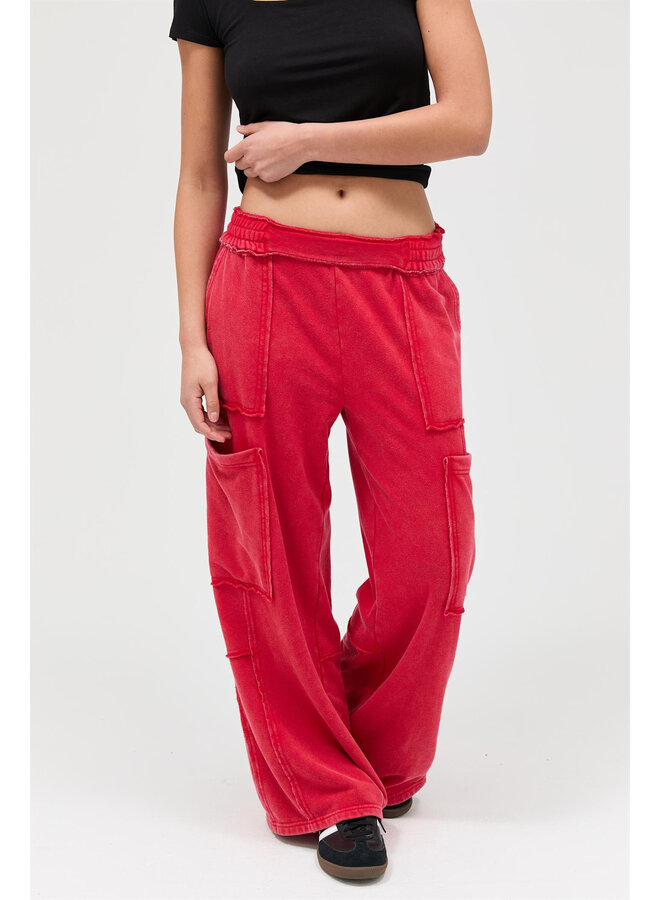 KEEPING IT CARGO SWEATPANTS-RED