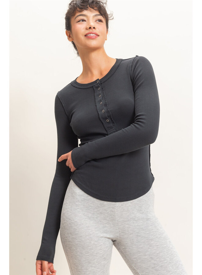 CASUALLY CUTE LONG SLEEVE TOP-BLACK