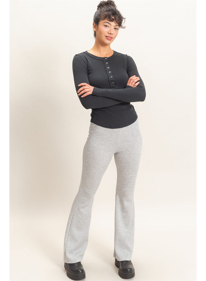 CASUALLY CUTE LONG SLEEVE TOP-BLACK