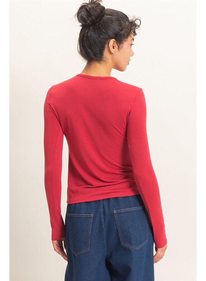 THE GO-TO LONG SLEEVE TOP-RED