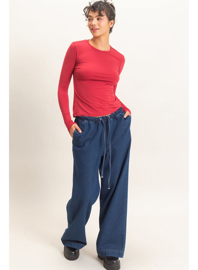 THE GO-TO LONG SLEEVE TOP-RED