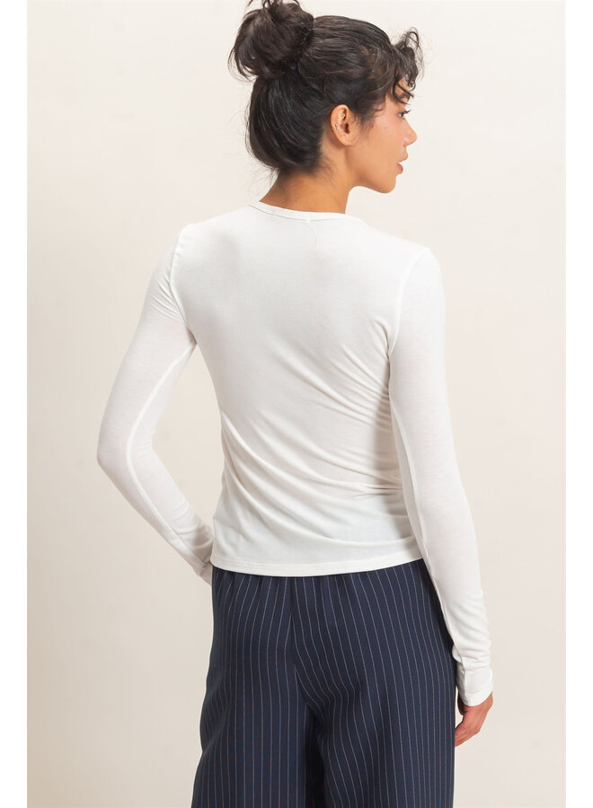 THE GO-TO LONG SLEEVE TOP-OFF WHITE