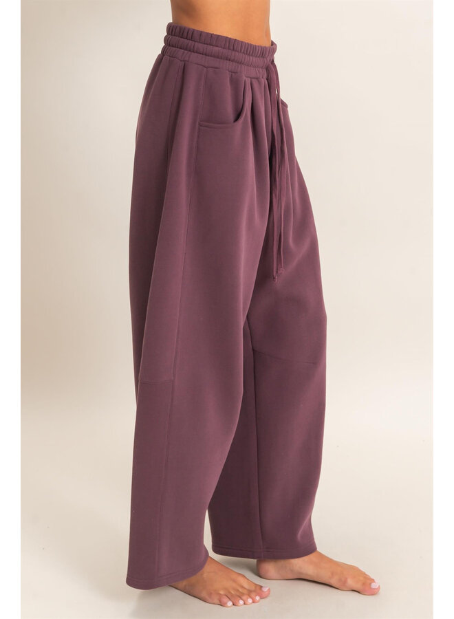 COZY CURVE SWEATPANTS-COCOA