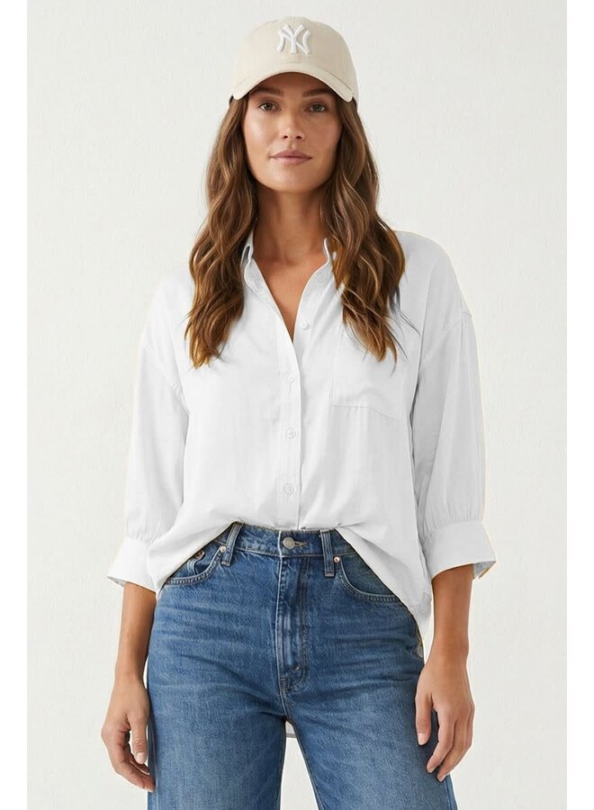 SIMPLY STYLED BUTTON DOWN TOP-OFF WHITE