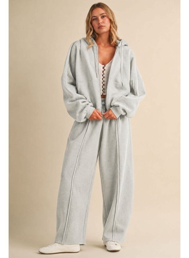 THE DAY OFF JOGGER SET