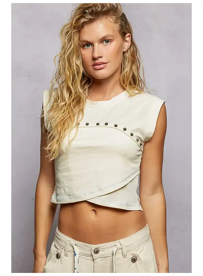 THE DAISY DETAIL CROP TOP