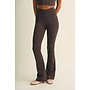 THE CROSSOVER FLARE LEGGINGS-CHOCOLATE