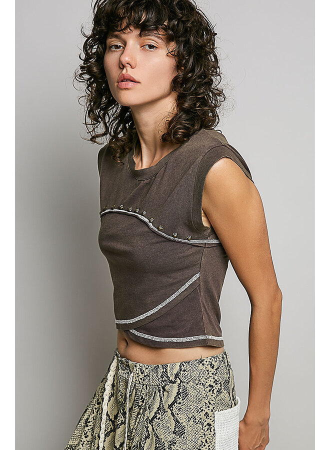 THE DAISY DETAIL CROP TOP-BROWN