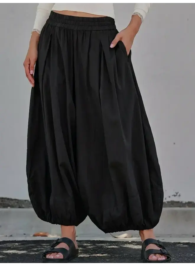 THE AIRY AFFAIR BALLOON PANTS