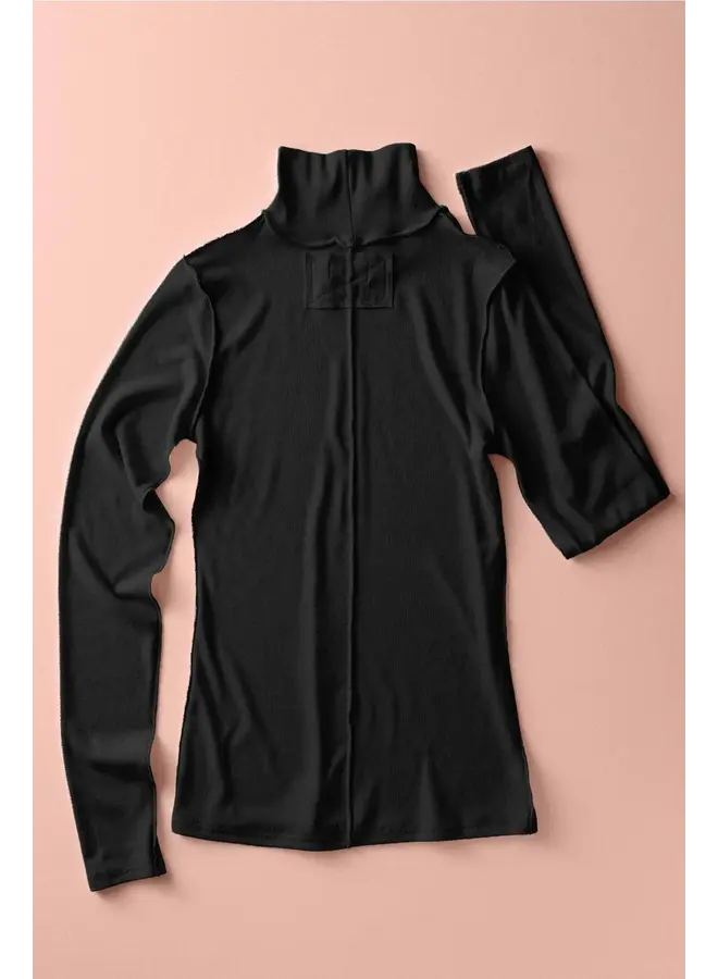 ALL IN BASIC LONG SLEEVE TOP-BLACK