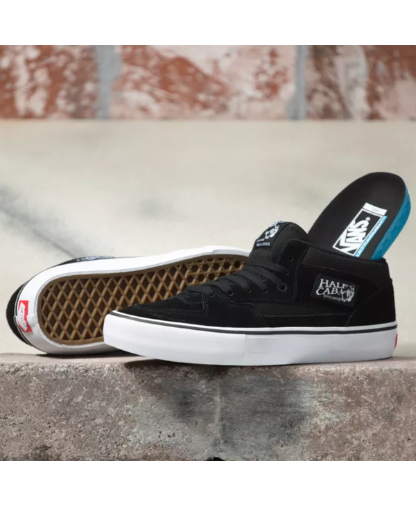 mizuno wave paradox 2 test