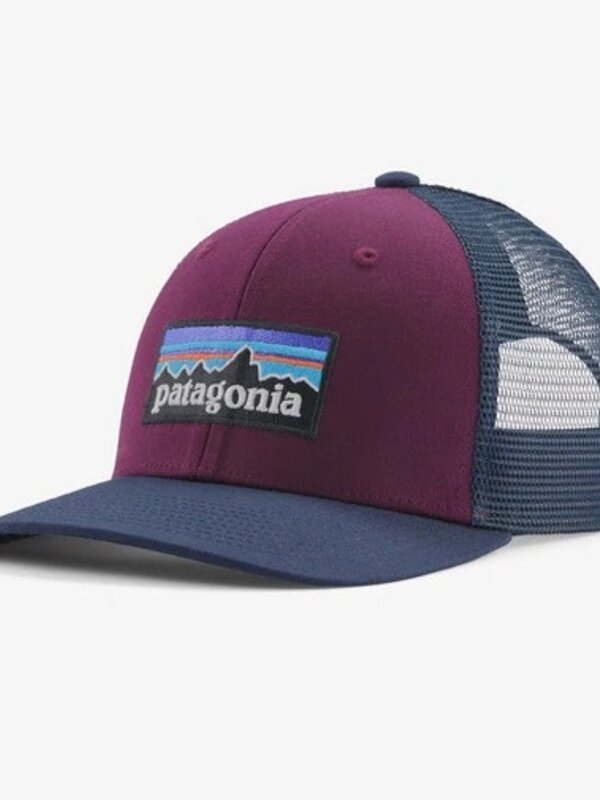 Patagonia Casquette homme p-6 logo trucker night plum