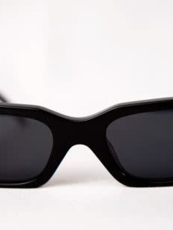 Cheri Lunette soleil linéaire noir