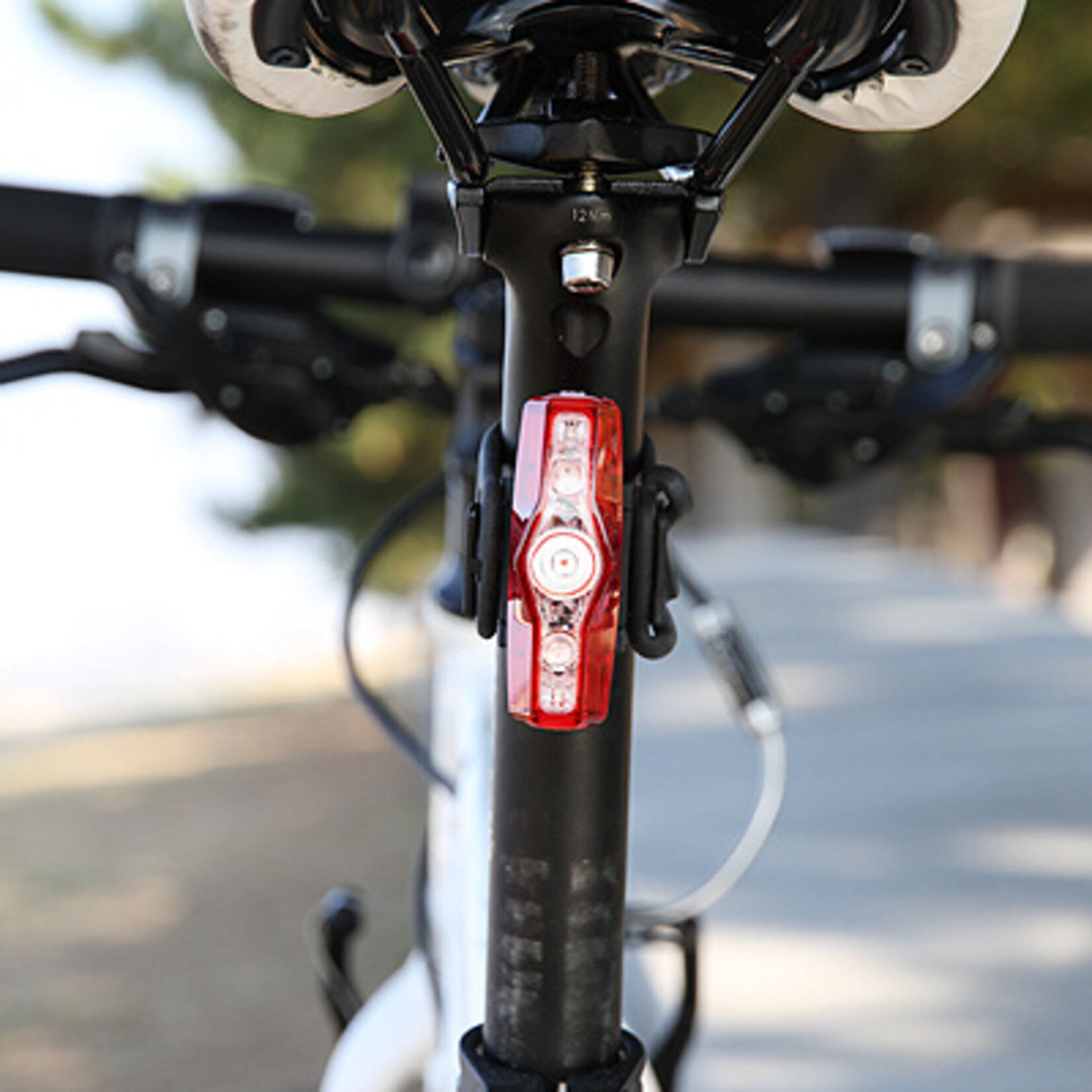 CatEye CTY ViZ 150 REAR LIGHT - 150 Lumen LD800