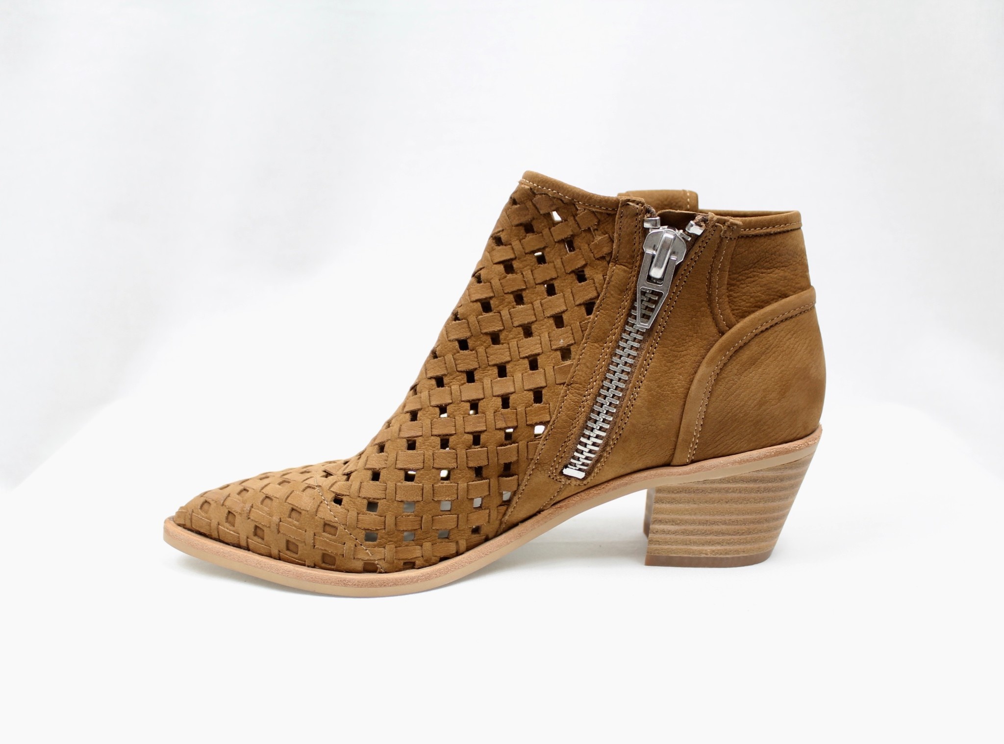 dolce vita spence booties