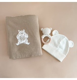 The Blueberry Hill Honey Bear Baby Gift Set | Blanket, Rattle Teether & Hat