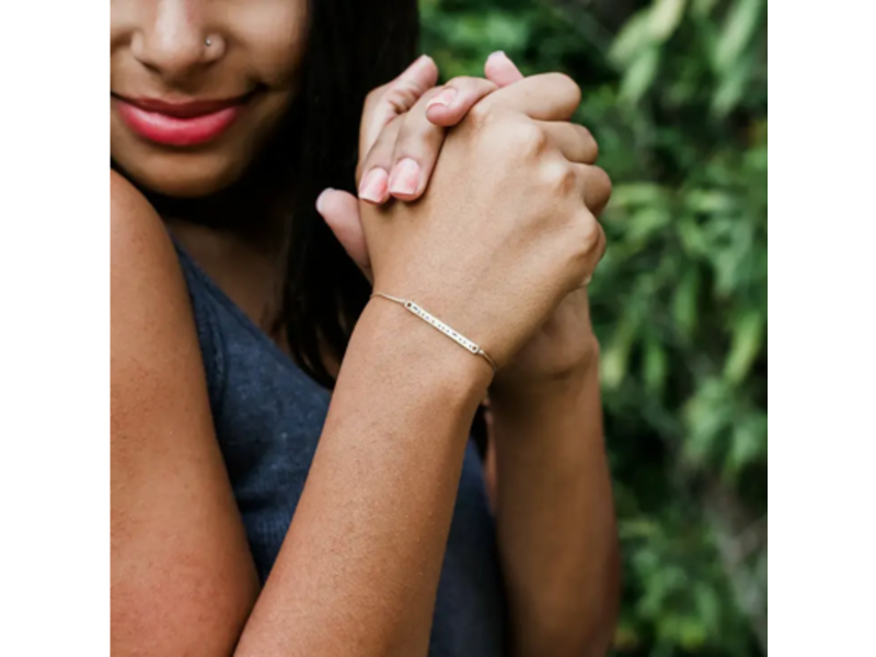 Lucky Feather Morse Code Bar Bracelet - BESTIE - Gold